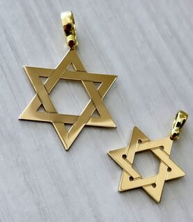 CROCI E PENDENTI RELIGIOSI