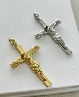 CROCI E PENDENTI RELIGIOSI